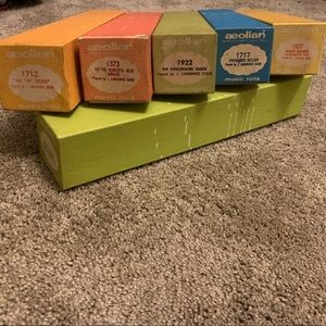 VINTAGE Aeolian™ America’s finest Music Rolls